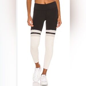 Alo 7/8 Player Legging (Black/White Mesh)